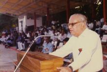 Prof. N. V. C. Swamy addresses the audience at the 30th Inter-IIT Sports Meet, 1994