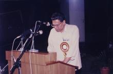 Prof. B. Viswanathan addresses the audience at the 35th Inter-IIT Sports Meet, 1999