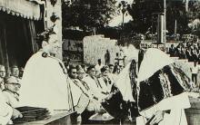 Prof. A. Ramachandran confers a degree to a graduate at the 6th convocation 