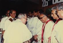 Prof. L. S. Srinath introduces Mr. Russi Mody to Senate members at the 26th Convocation, 1989