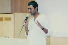 A participant at the microphone, Saarang 2005