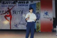 A Choreo Nite judge announcing the competition’s results