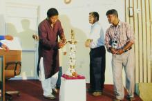 Lighting of the kuthu vilakku, Saarang 2005 Inauguration