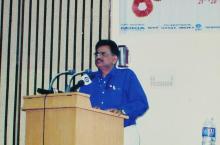 Prof. Prakash M. Maiya addresses the audience, Saarang 2005 Inauguration
