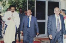 The distinguished guests arrive at the 41st convocation, 2004