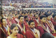 A view of the graduands at the 41st convocation, 2004