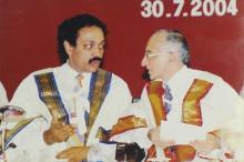 Dr. V. S. Ramachandran and Prof. M. S. Ananth in conversation at the 41st convocation, 2004