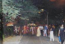 A shot of the graduands and others on campus, 41st convocation (2004)