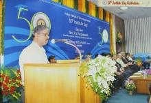 Prof. Kesavan Nair addresses the audience at the 50th Institute Day, 2009