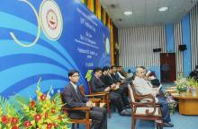 A shot of the distinguished guests at the 50th Institute Day, 2009