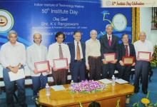 The Distinguished Alumnus Award awardees at the 50th Institute Day, 2009