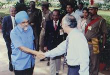 Prof. M. S. Ananth welcomes Mr. Montek Singh Ahluwalia at the 42nd Convocation, 2005