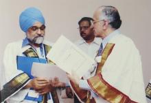 Prof. M. S. Ananth discusses the proceedings of the 42nd Convocation with Mr. Montek Singh Ahluwalia, 2005