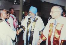 An interaction between the faculty members and the distinguished guests at the 42nd Convocation, 2005
