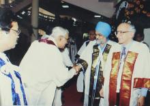 The distinguished guests and faculty interact at the 42nd Convocation, 2005