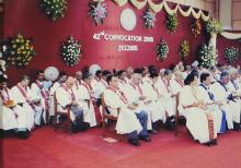 A view of the stage during the 42nd Convocation ceremony, 2005
