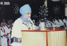 Mr. Montek Singh Ahluwalia addresses the audience at the 42nd Convocation, 2005