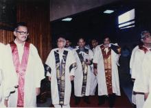 The distinguished guests and faculty at the 35th Convocation, 1998