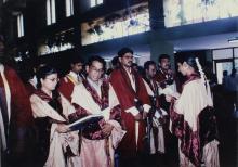 The graduates take the institute pledge at the 35th Convocation, 1998