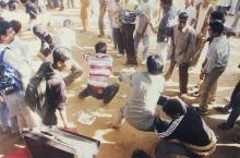Tug of war in progress at Saarang 2000