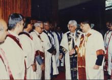 Mr. Azim Premji interacts with faculty members, 38th Convocation (2001)