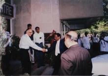 Prof. M. S. Ananth welcomes Dr. K. Anji Reddy to the 39th Convocation, 2002
