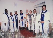 The distinguished guests pose for a photograph at the 39th Convocation, 2002