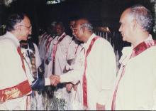 Prof. M. S. Ananth introduces Dr. K. Anji Reddy to faculty members at the 39th Convocation, 2002