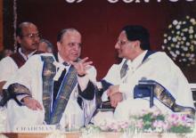 Dr. Krishnaswamy Kasturirangan and Dr. K. Anji Reddy interact during the 39th Convocation, 2002