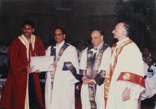 A prize winning student poses for a photograph with the distinguished guests at the 39th Convocation, 2002