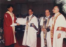 Dr. K. Anji Reddy awards a special merit prize to a student at the 39th Convocation, 2002